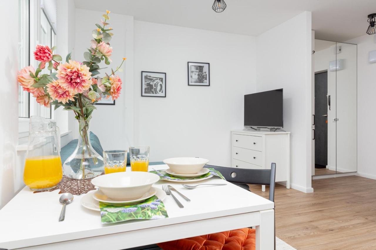 Studio Apartment Ochota Siemienskiego By Noclegi Renters 바르샤바 외부 사진
